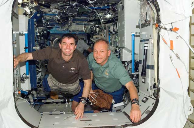 Routine Quarantine Helps Astronauts Avoid Illness Before Launch
